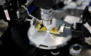 半導体露光装置支える光学技術