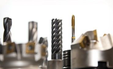伸びる金型メーカーの秘訣【連載記事紹介】